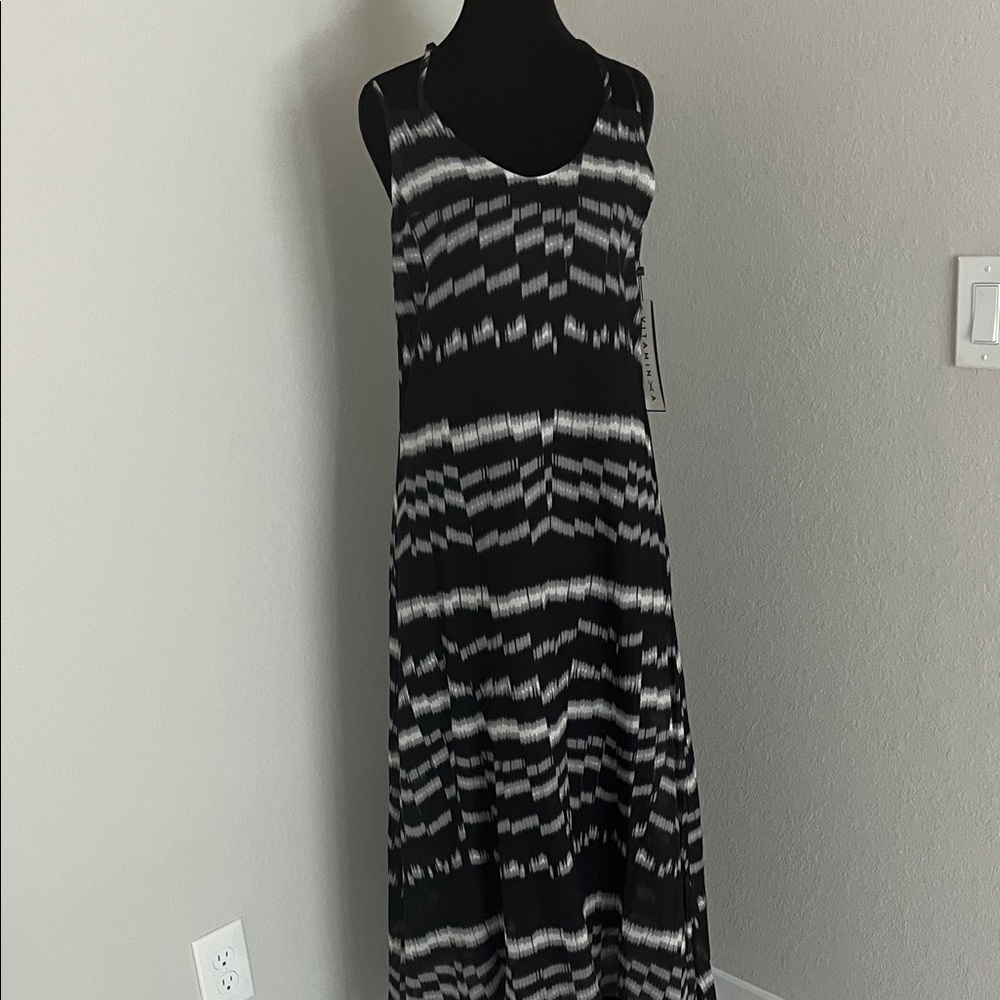 Vitamin A Black and White Patterned Garment